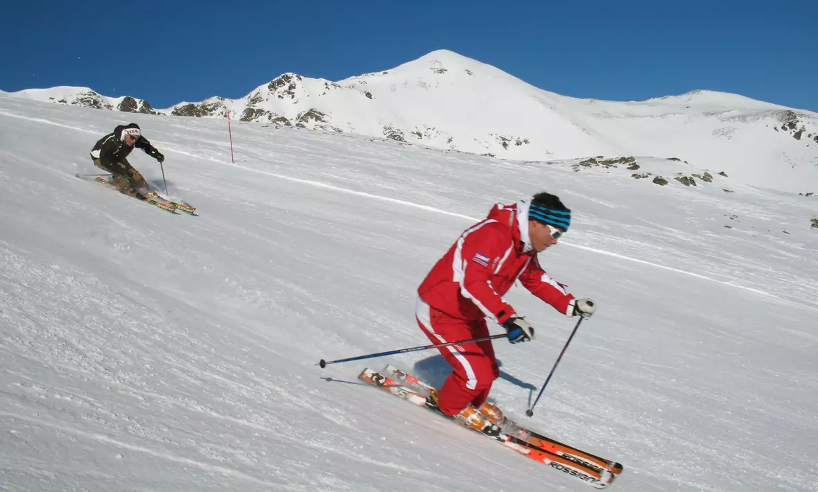 Zwei Länder Skiarena